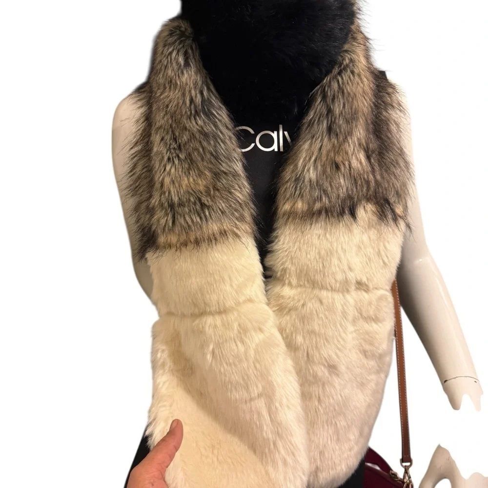 Topgate Luxurious Black and Brown Faux Fur Scarf. 80x7 inches new with tag